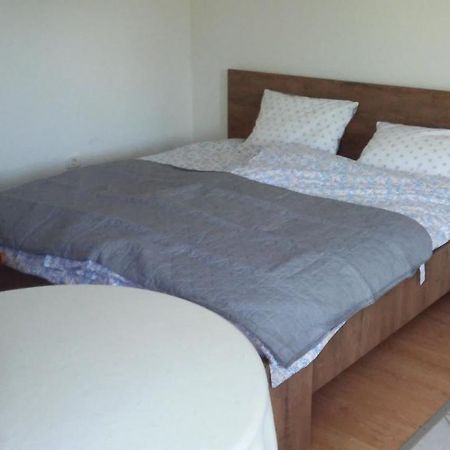 Studio-Apartma Med Oljkami Appartement Portorož Buitenkant foto