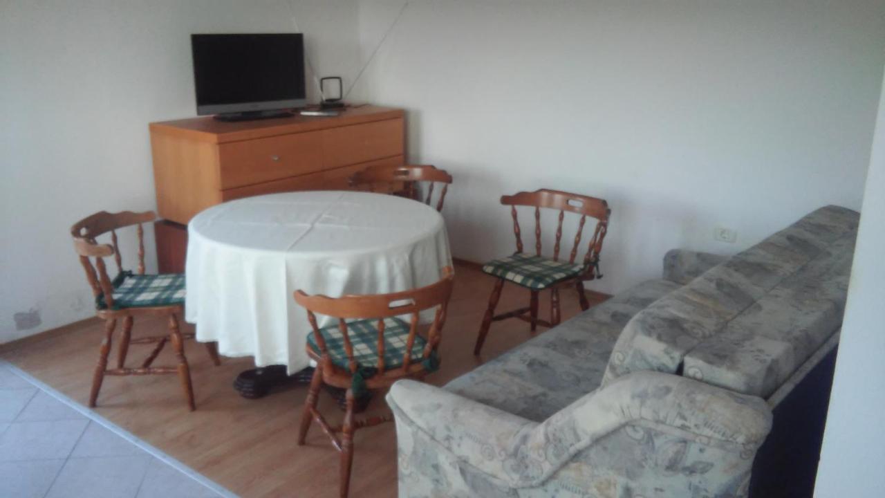 Studio-Apartma Med Oljkami Appartement Portorož Buitenkant foto