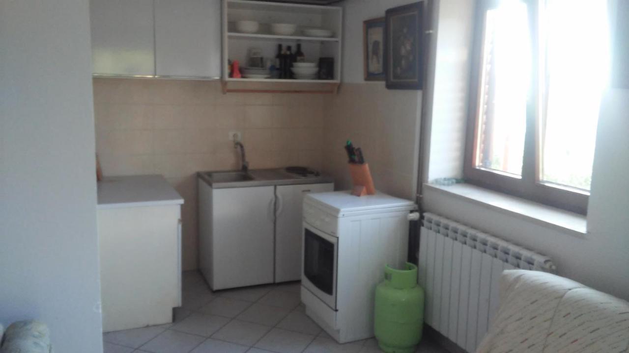 Studio-Apartma Med Oljkami Appartement Portorož Buitenkant foto